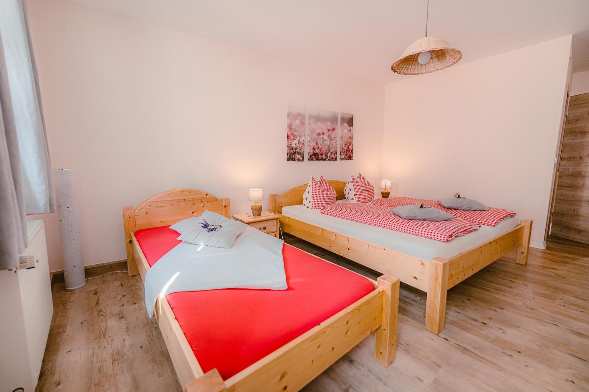 Pension Zur Kurfuerstin Wolkenstein Ruang foto